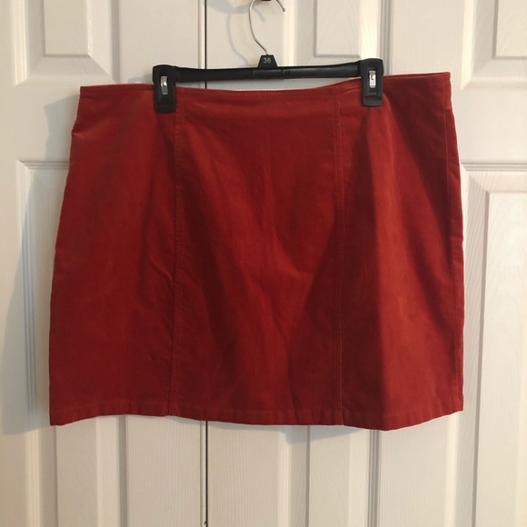 Forever 21 Dark Orange O-Ring Velvet Miniskirt - Picture 4 of 4